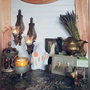 Vintage spooky season drop